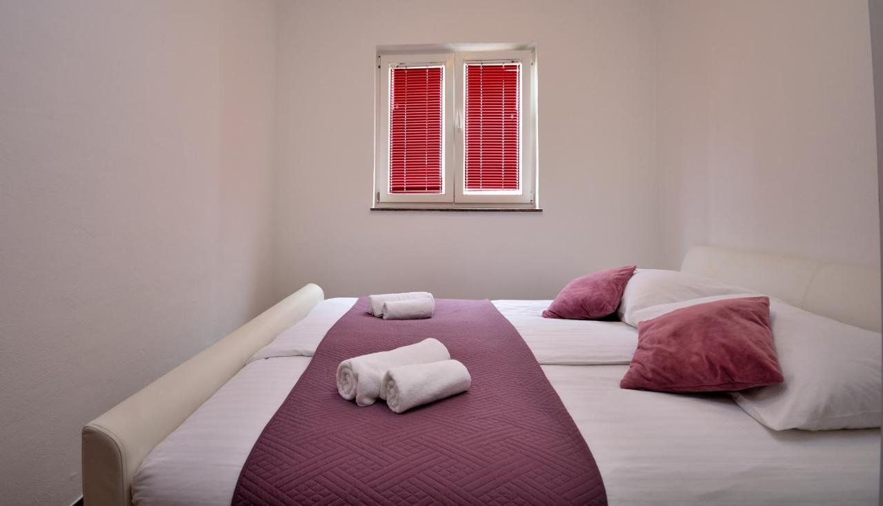Stella Maris Apartments Водице Экстерьер фото