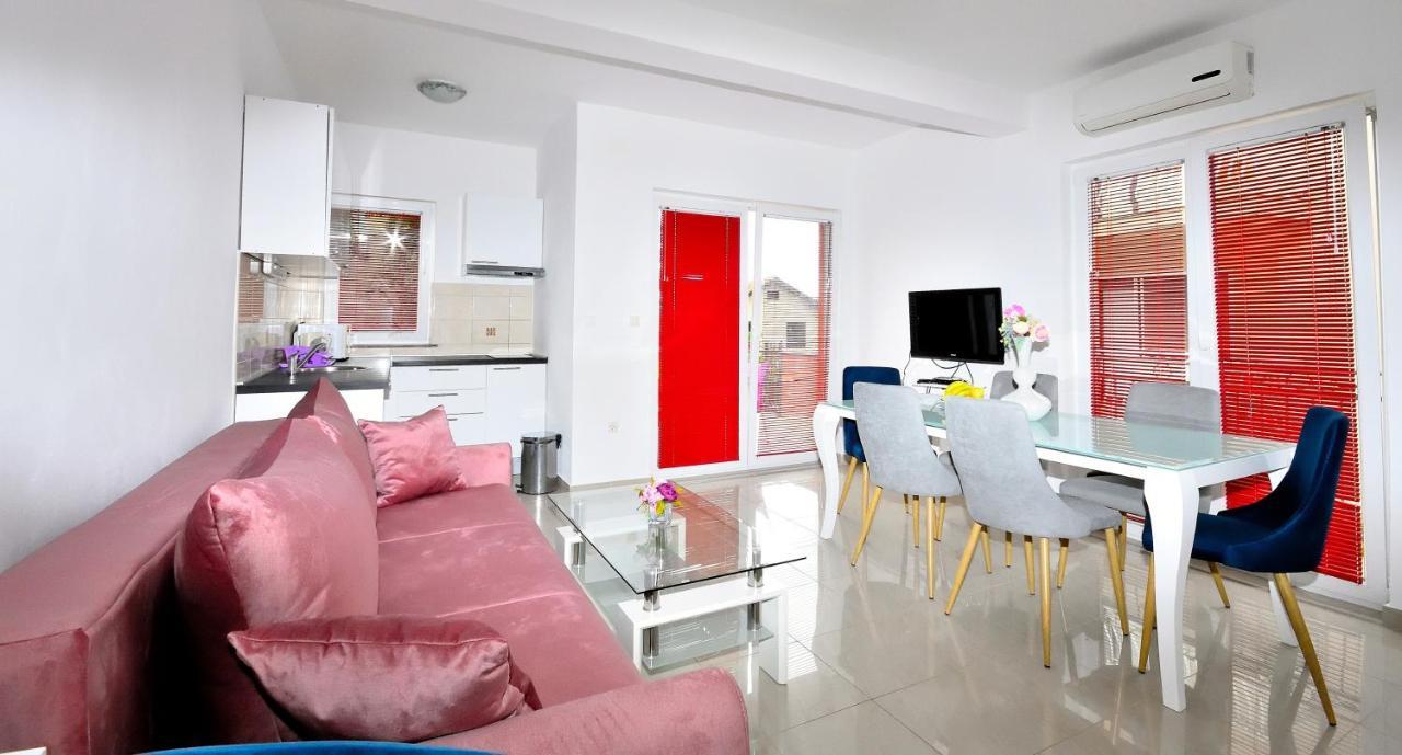 Stella Maris Apartments Водице Экстерьер фото