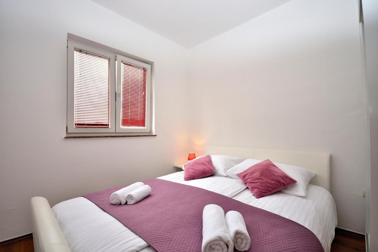 Stella Maris Apartments Водице Экстерьер фото